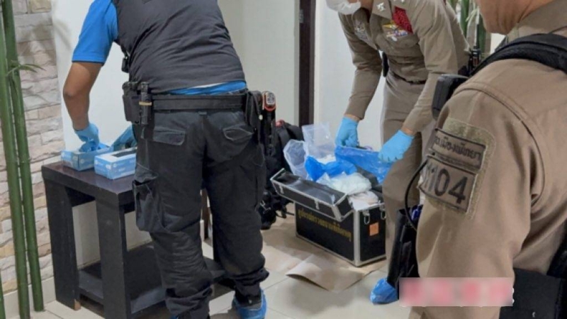 法證人員在現場取證。FB:園區實錄