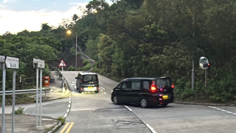 范國威相信由私家車接走離開石壁監獄。