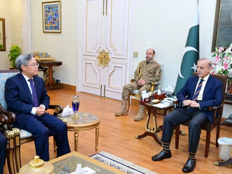 姜再冬大使會見巴基斯坦總理夏巴茲 姜再冬大使會見巴基斯坦總理夏巴茲