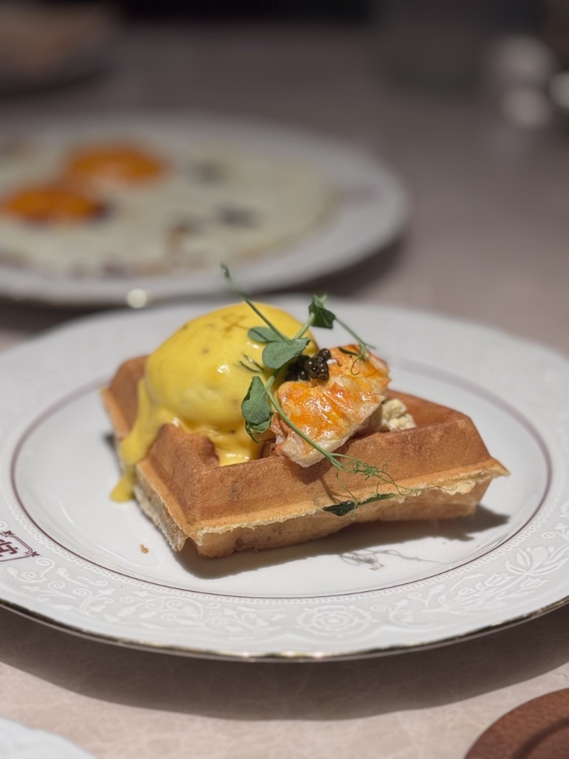 魚子醬龍蝦雪蟹窩夫