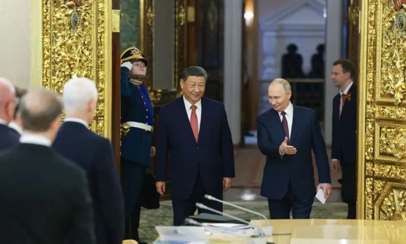 俄羅斯總統普京同中國國家主席習近平在莫斯科克里姆林宮舉行會談。