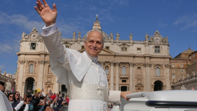 良十四世成為首位美籍教宗。 美聯社.jpeg