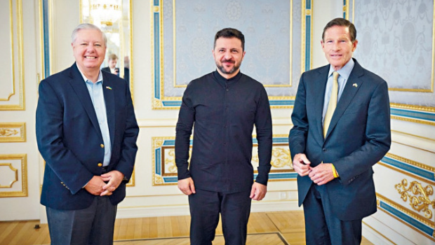 俄代表團赴土準備和談 俄代表團赴土準備和談