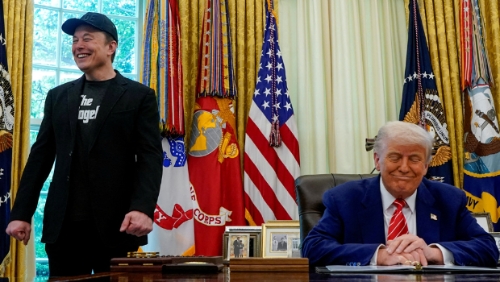 馬斯克大戰特朗普，有意休兵？