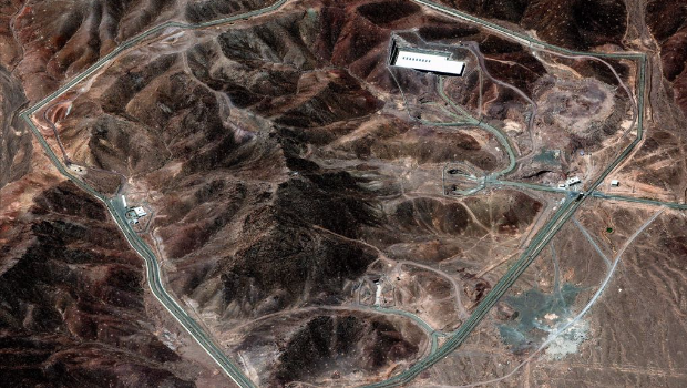 衛星圖像中的伊朗福爾多（Fordo）地下鈾濃縮設施。