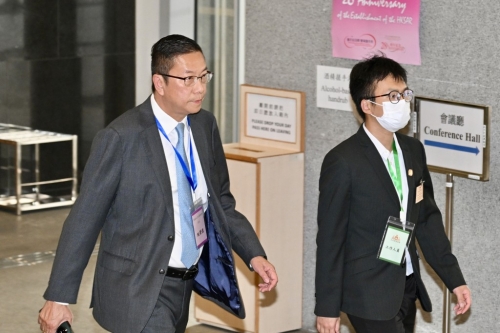 全國政協常委施榮懷。 劉駿軒攝