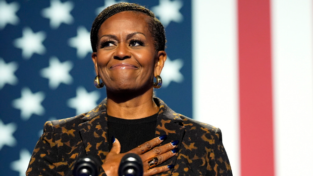 前美國第一夫人米歇爾近日在播客節目中坦言，回想起來，她非常慶幸自己與奧巴馬育有兩個女兒，而不是兒子。