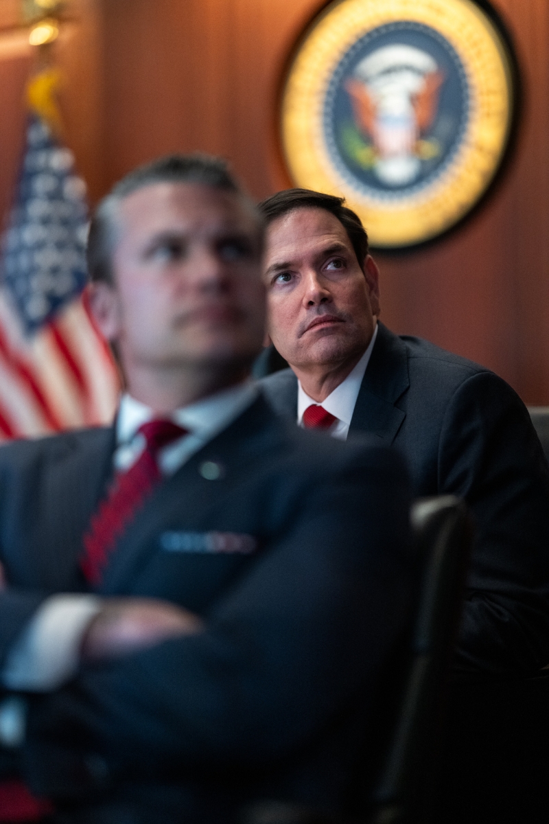 特朗普在白宮戰情室”