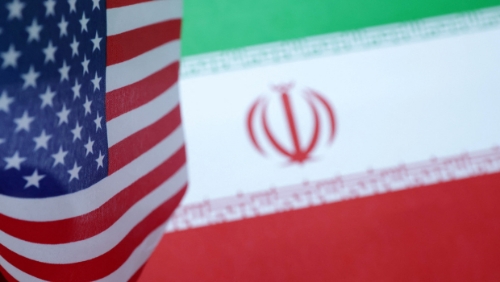 美國總統特朗普證實美軍轟炸伊朗，中東緊張局勢升溫，投資者拋售加密貨幣等高風險資產。