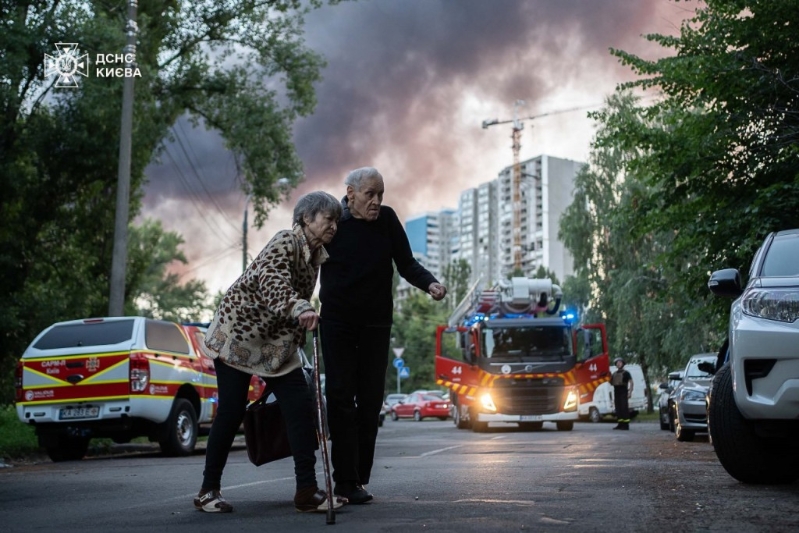 俄空襲基輔一夜發射逾550空中武器。