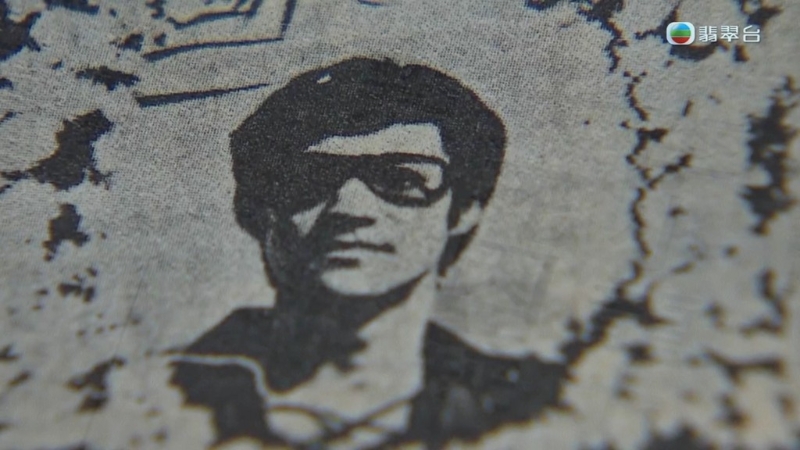 首集就拆解52年前一代武打巨星李小龍離世之謎。