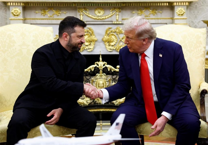 烏克蘭總統澤連斯基與特朗普、歐洲元首在會談中，談及烏克蘭安全保障議題。