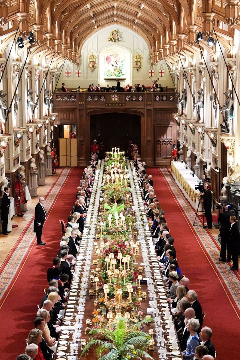 這場盛宴招待160位賓客。