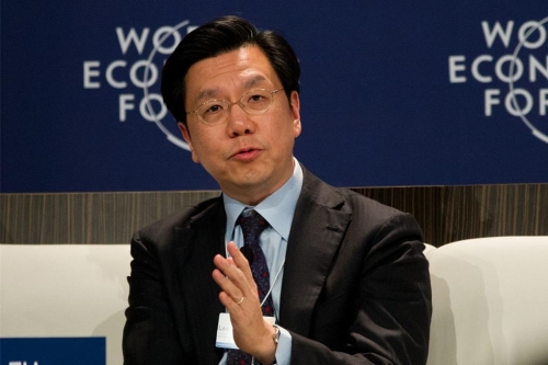 創新工廠董事長李開復近日在活動視訊致詞中表示，在AI硬件和機器人制造方面，美國正在被中國超越，中國正快速主導消費級AI與智慧制造業。