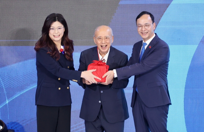 20251101001273 20251101001273