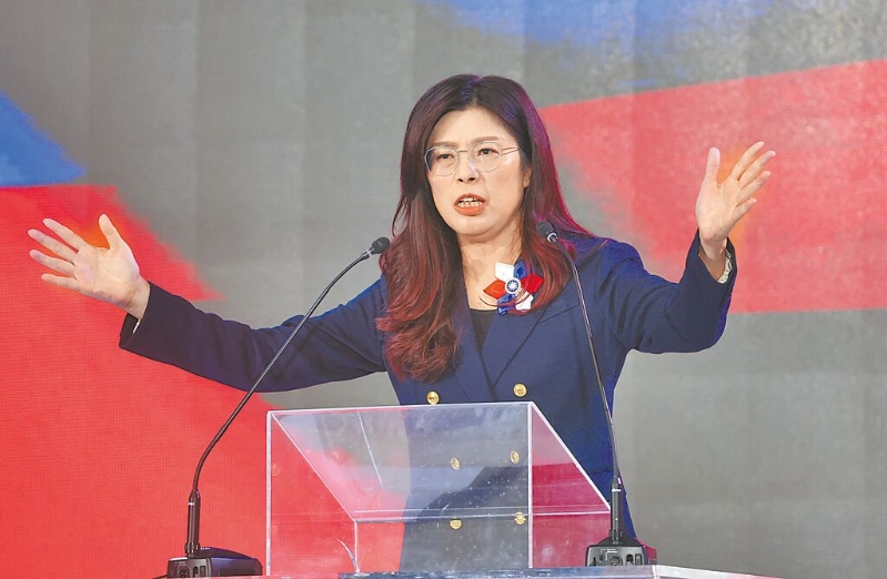 外界關注國民黨主席鄭麗文（見圖）何時與民眾黨主席黃國昌會面，黃國昌16日表示，雙方幕僚已在溝通細節，預計本周會面。